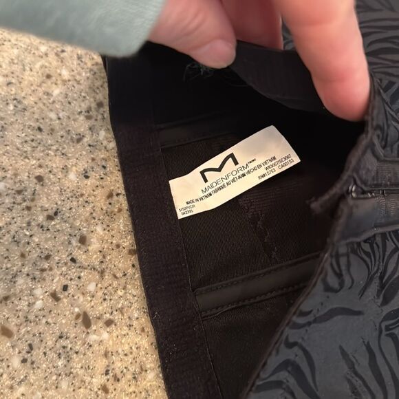 MAIDENFORM Shaping Waist Nipper *NEW* - Picture 5 of 7